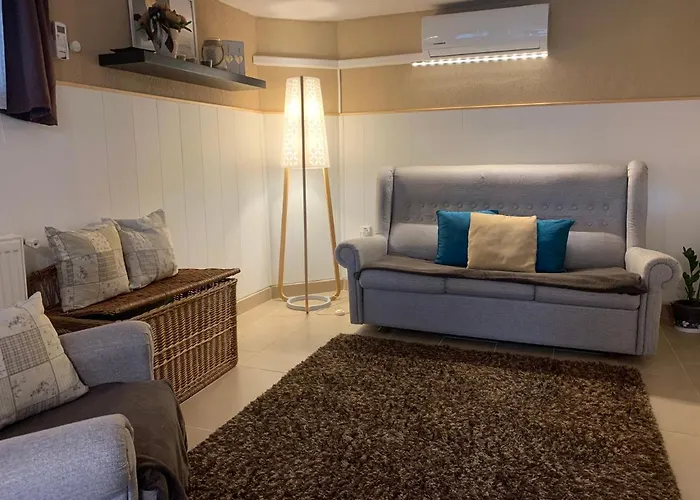 Orchidea Apartman *