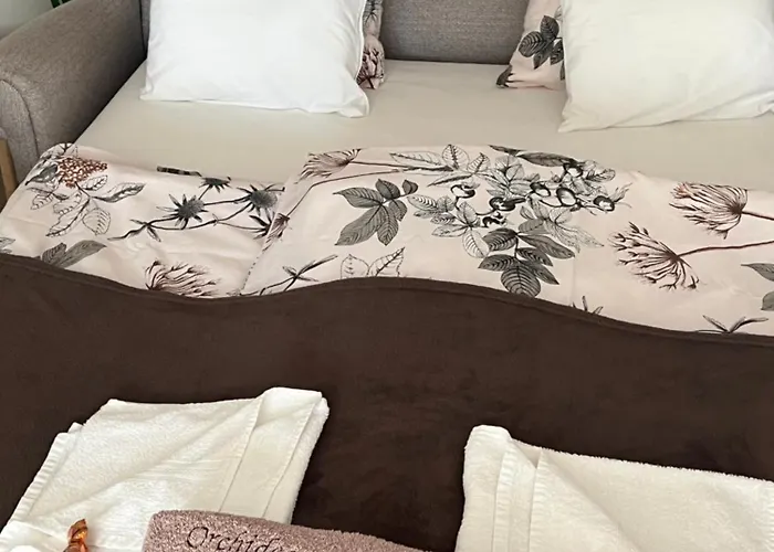 Orchidea Apartman *